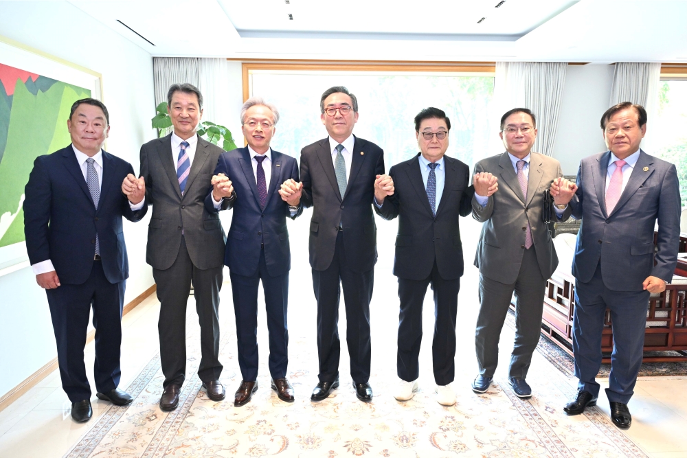 조태열 장관,&nbsp;대외 통상환경 급변 속 중견기업계와 현장 소통 강화