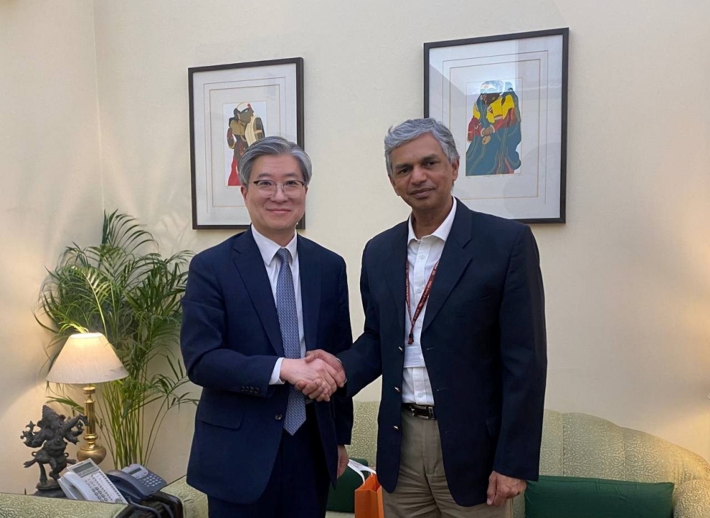 경제외교조정관, 인도 방문(4.28.-29.)